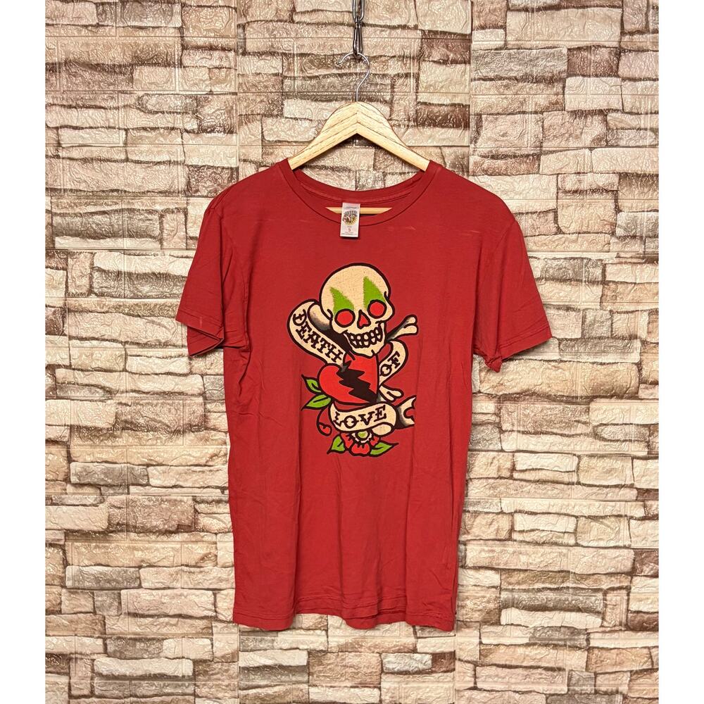Vintage Ed Hardy Size Small T shirt y2k red skulls